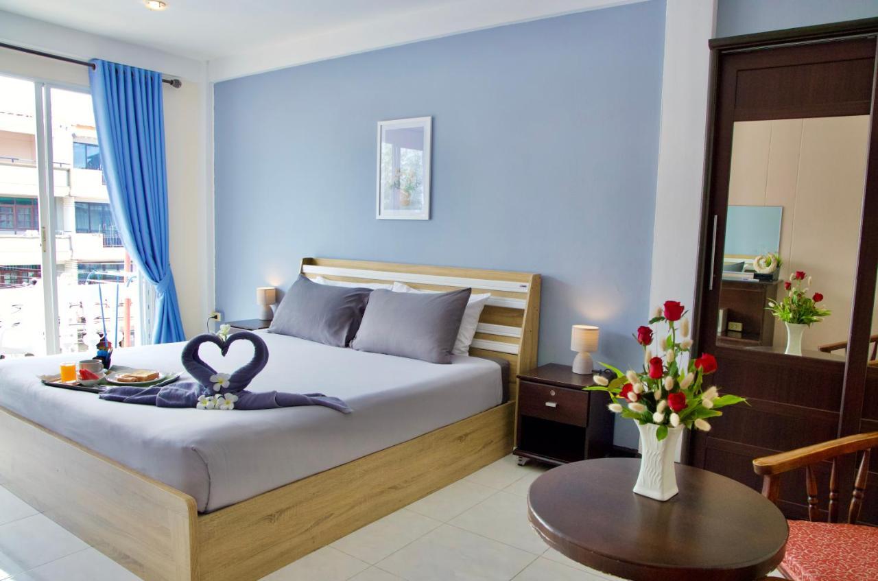Golden Guesthouse By The Beach Cha Am تشا أم المظهر الخارجي الصورة
